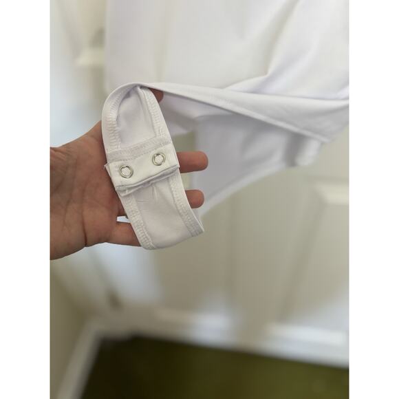 Reoria White High Neck Sleeveless Bodysuit Size Medium Classic Minimal - Picture 5 of 5